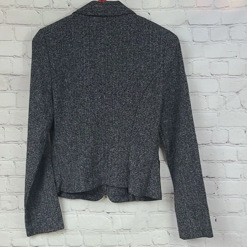 Black White Tweed Blazer Jacket Small Piped Pockets Modern Tailored Office Chic